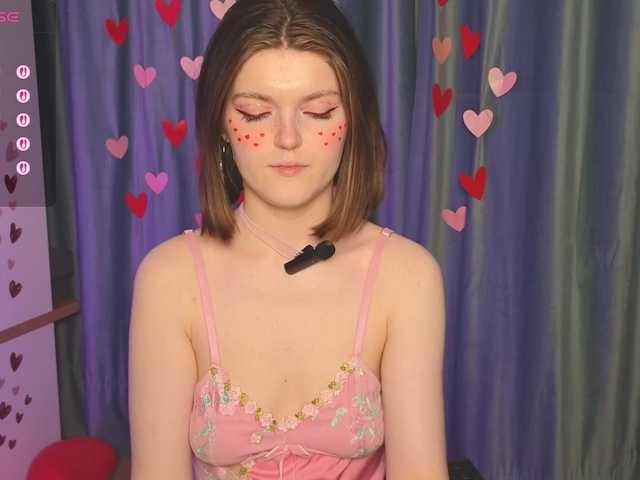 Annpopsy's BongaCams show and profile