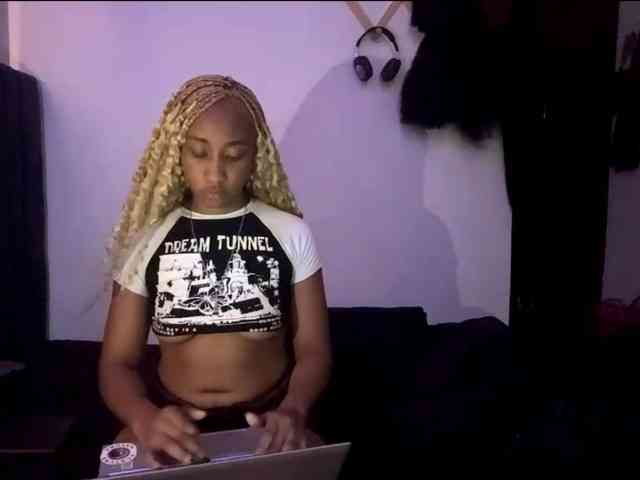 JanessaBedolla webcam