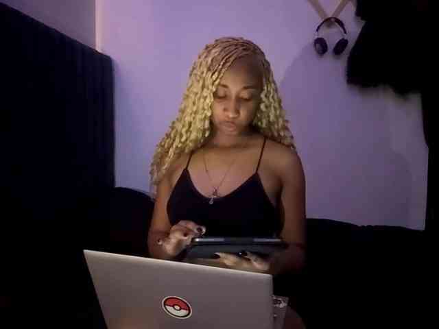 JanessaBedolla webcam