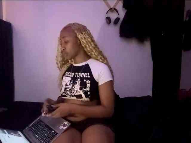 JanessaBedolla webcam