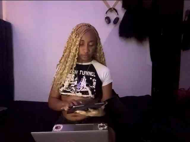 JanessaBedolla webcam