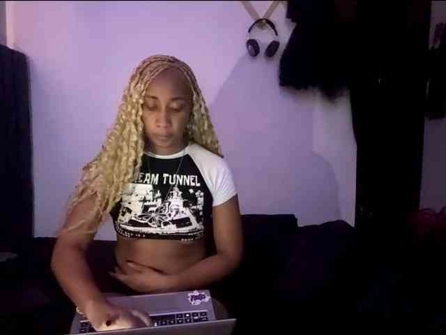 JanessaBedolla webcam