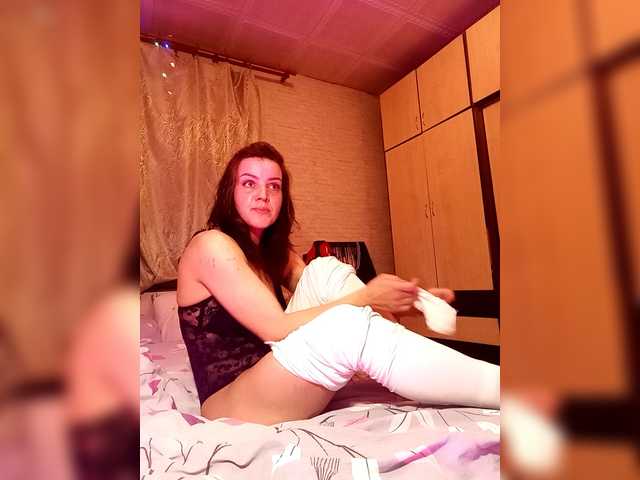 OgonekKati – webcam model profile photo