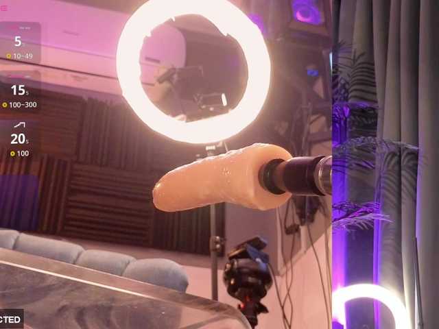 Bootylicious-Anastasia's BongaCams show and profile