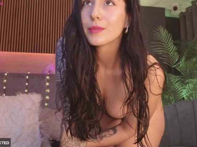 Bootylicious-Anastasia webcam