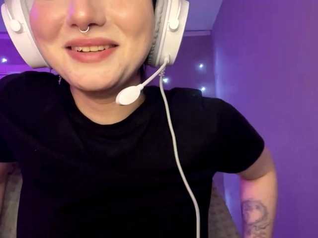 TamicaGutteridge's BongaCams show and profile