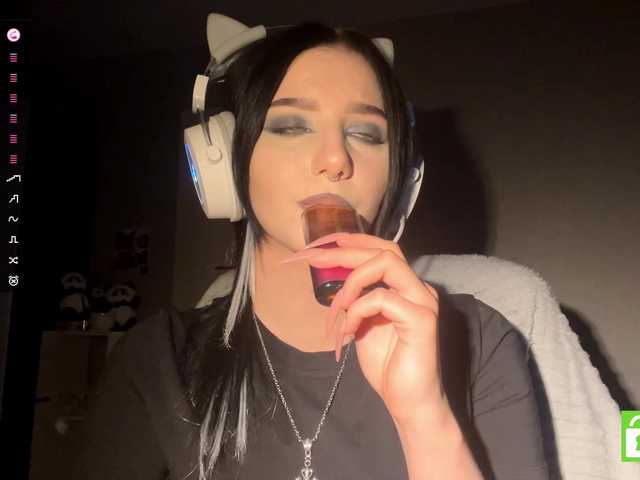 TamicaGutteridge's BongaCams show and profile