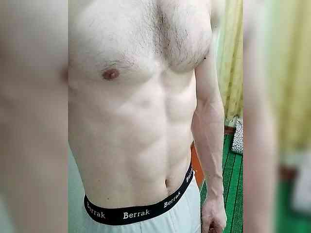 Rust1kb Live Webcam on BongaCams