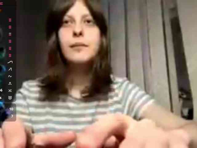 LynellGarzia LynellGarzia