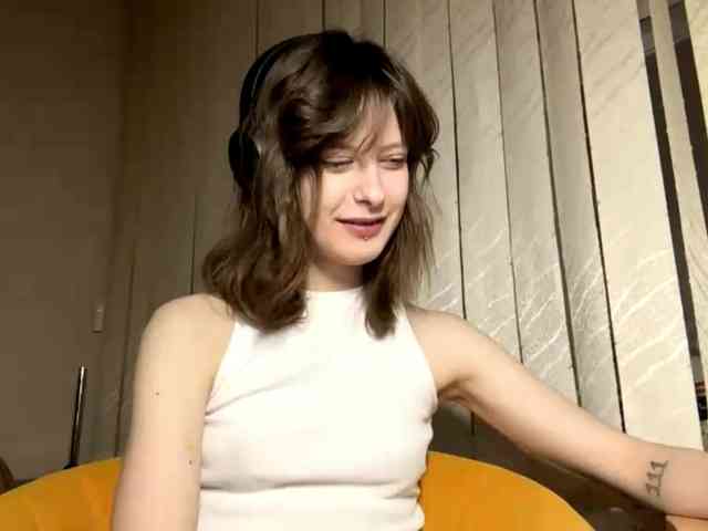 LynellGarzia LynellGarzia