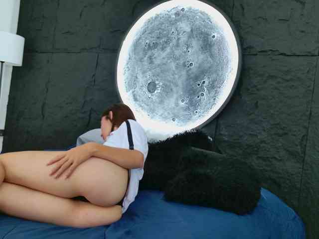 HANNAAQUEEN HANNAAQUEEN