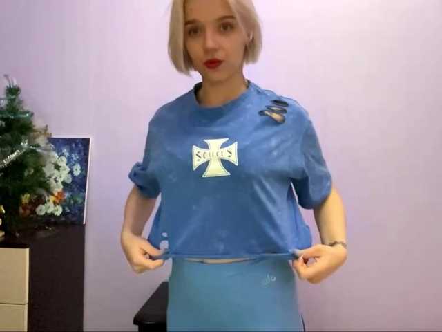 AjaCureton's BongaCams show and profile