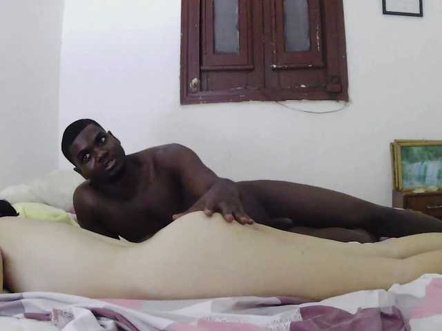 partyhouse69 – webcam model profile photo