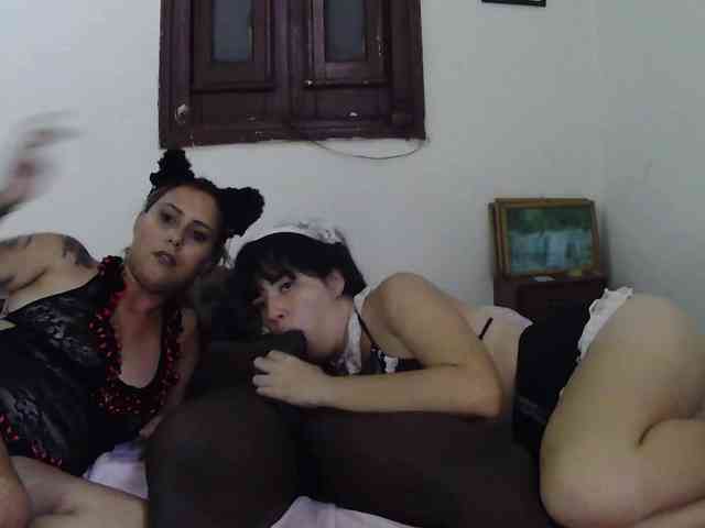 partyhouse69 webcam