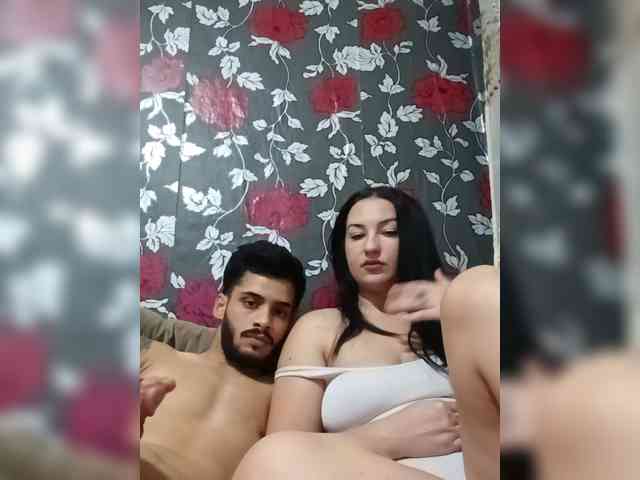 Horny-couple1 webcam