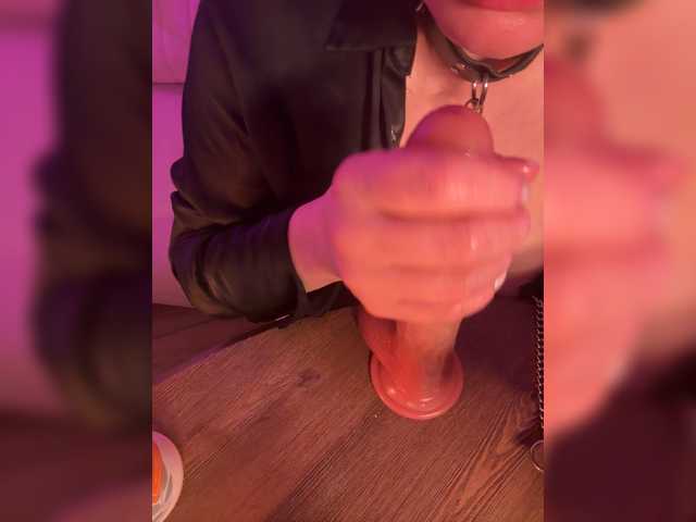 JaneOstin's BongaCams show and profile