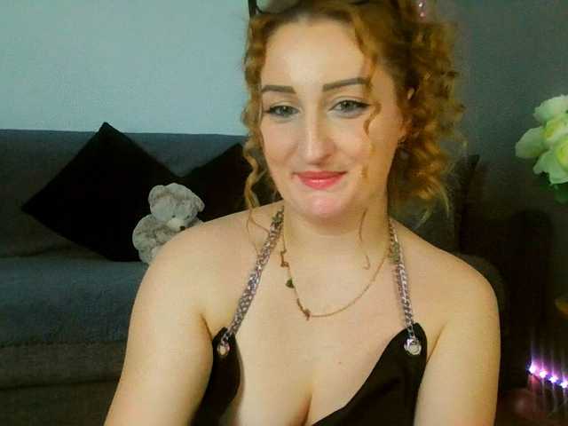 dixielaryss's BongaCams show and profile
