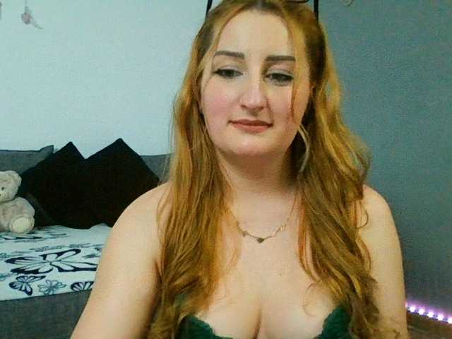 dixielaryss's BongaCams show and profile