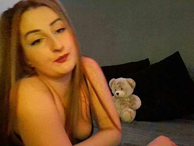 dixielaryss's BongaCams show and profile