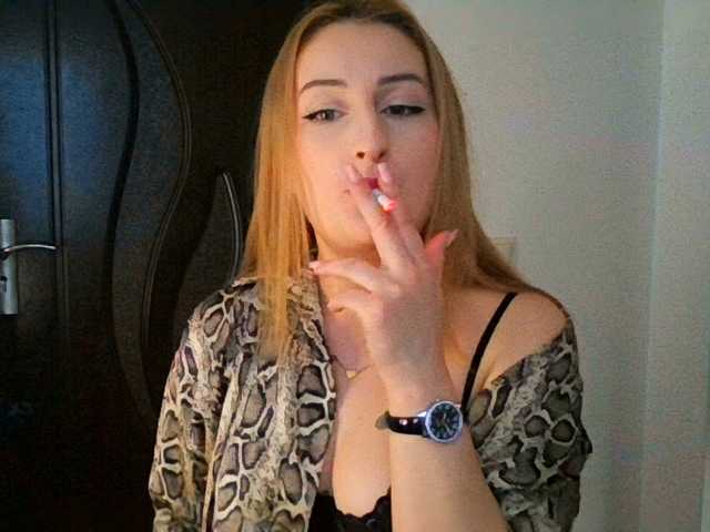 dixielaryss's BongaCams show and profile