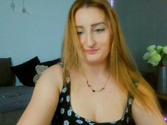 dixielaryss's BongaCams show and profile