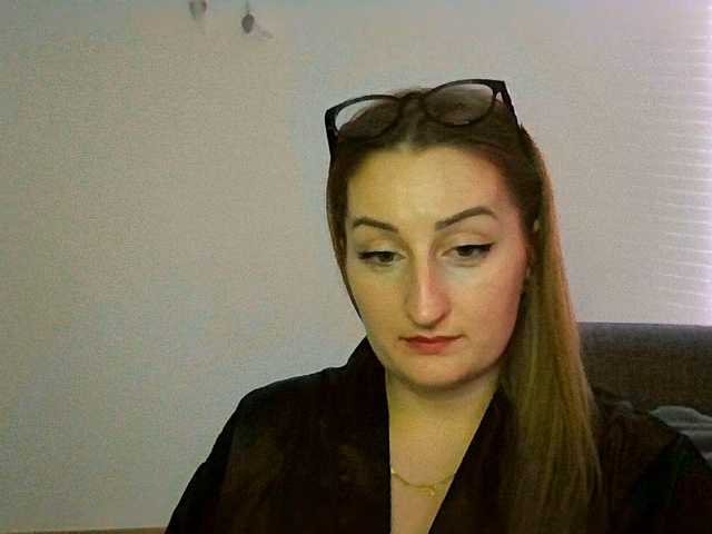 dixielaryss's BongaCams show and profile