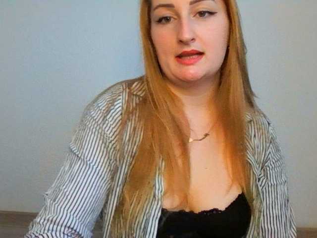 dixielaryss's BongaCams show and profile