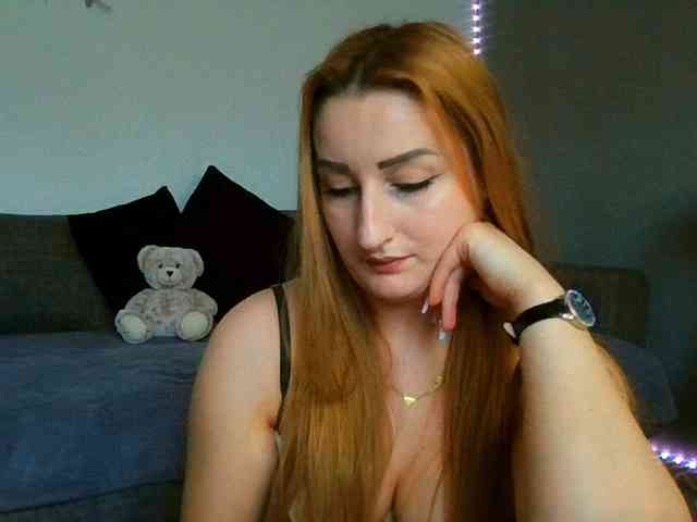 dixielaryss webcam