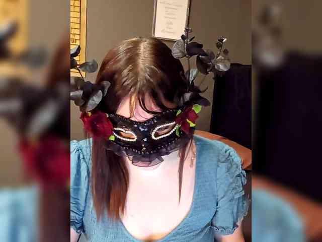 LucyLovely LucyLovely