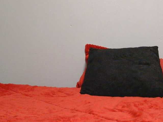 Melaninqueen19's BongaCams show and profile