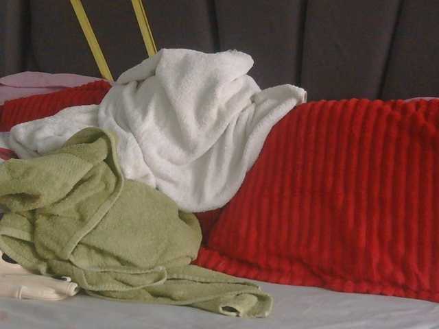 Melaninqueen19's BongaCams show and profile