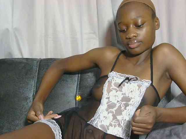 Melaninqueen19 webcam