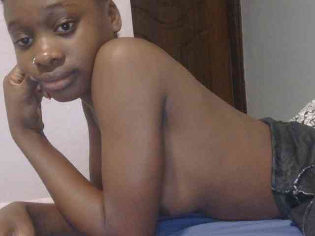 Melaninqueen19 webcam
