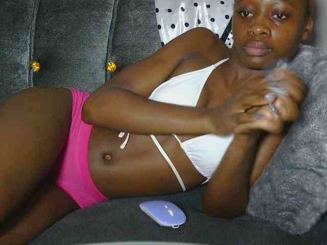 Melaninqueen19 webcam