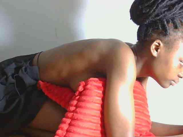 Melaninqueen19 webcam