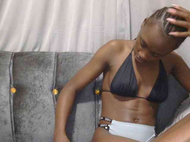 Melaninqueen19 webcam