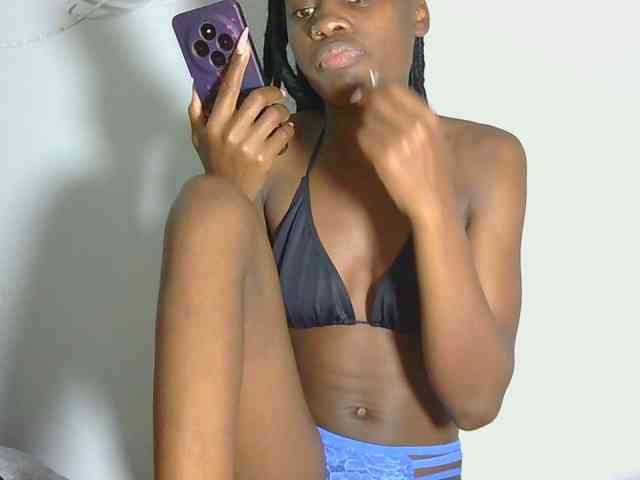 Melaninqueen19 webcam