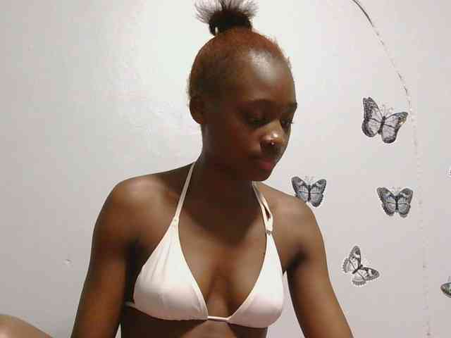 Melaninqueen19 webcam