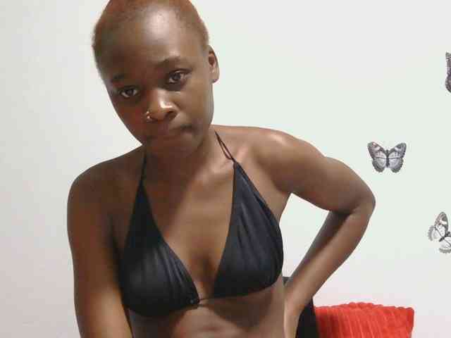 Melaninqueen19 webcam