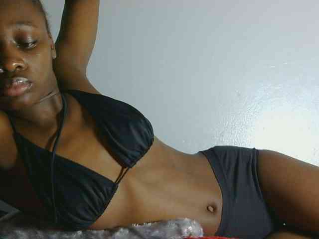 Melaninqueen19 webcam