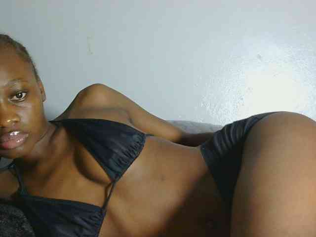 Melaninqueen19 webcam
