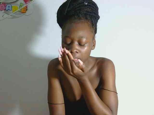 Melaninqueen19 webcam