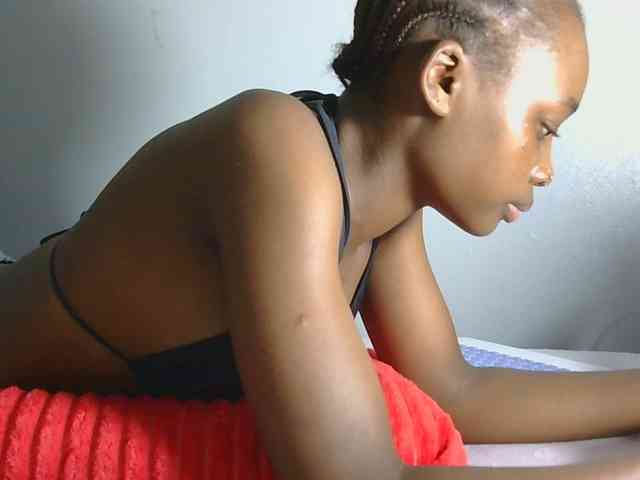 Melaninqueen19 webcam