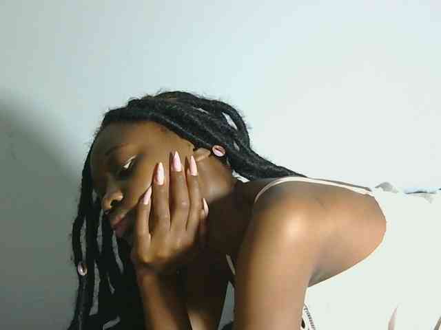 Melaninqueen19 webcam