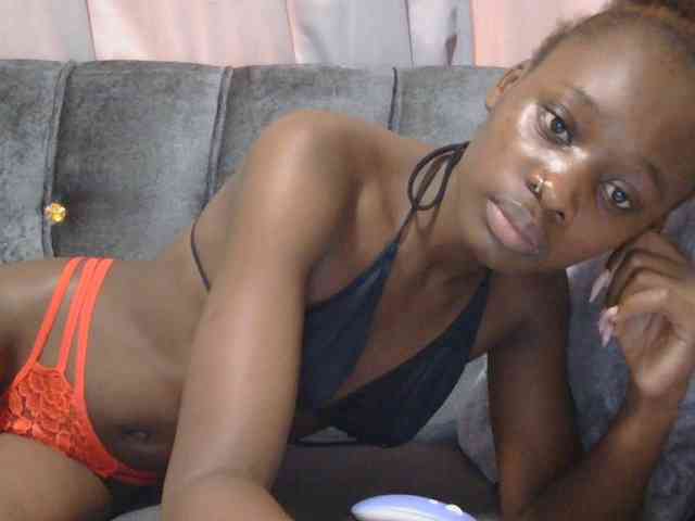Melaninqueen19 webcam
