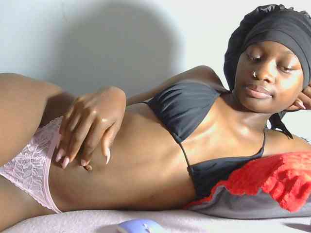 Melaninqueen19 webcam