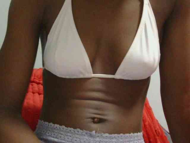 Melaninqueen19 webcam