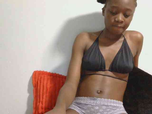 Melaninqueen19 webcam