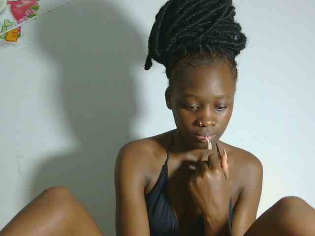 Melaninqueen19 webcam