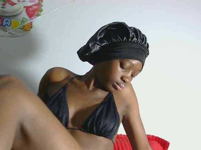 Melaninqueen19 webcam